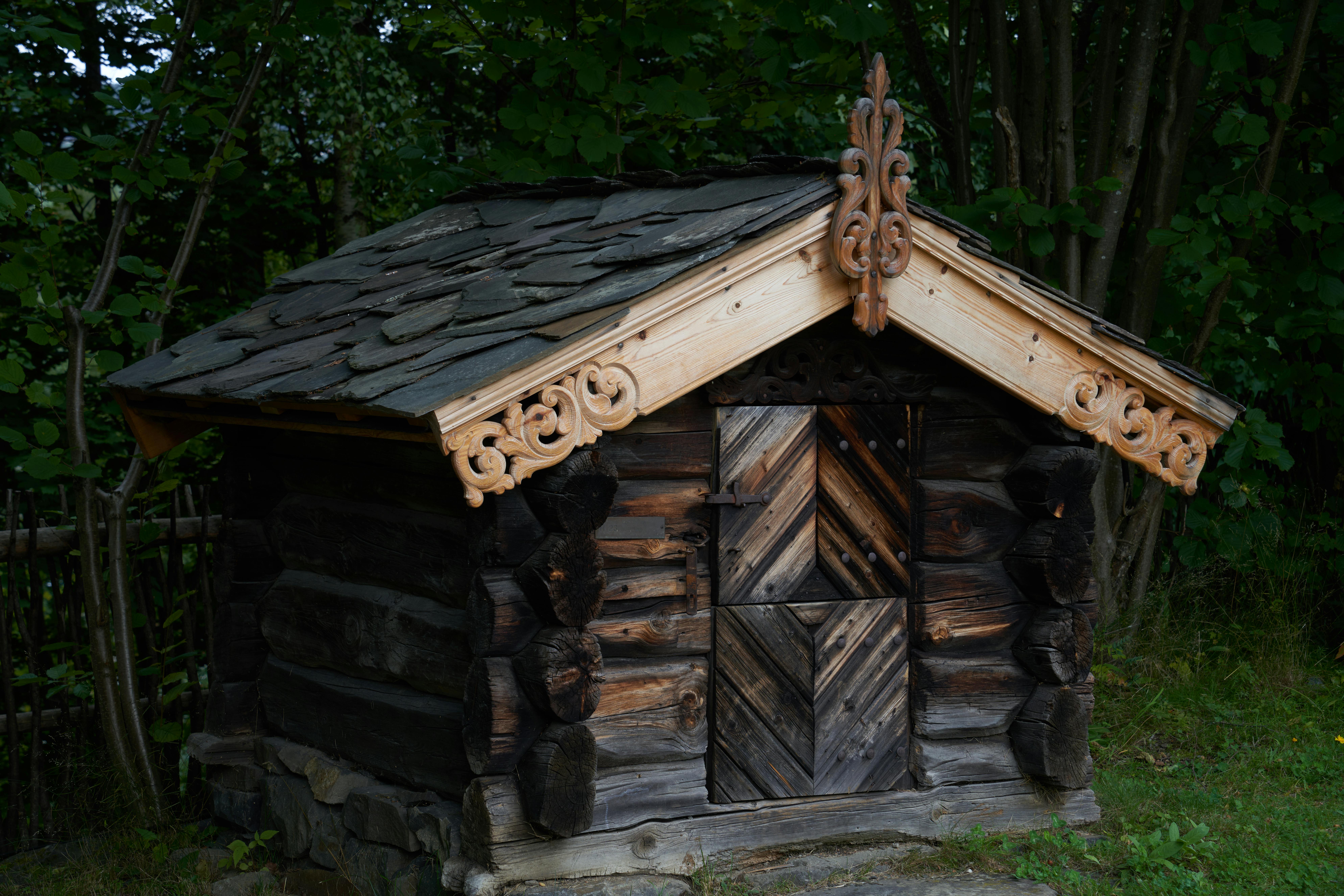 Cottage Construction Materials